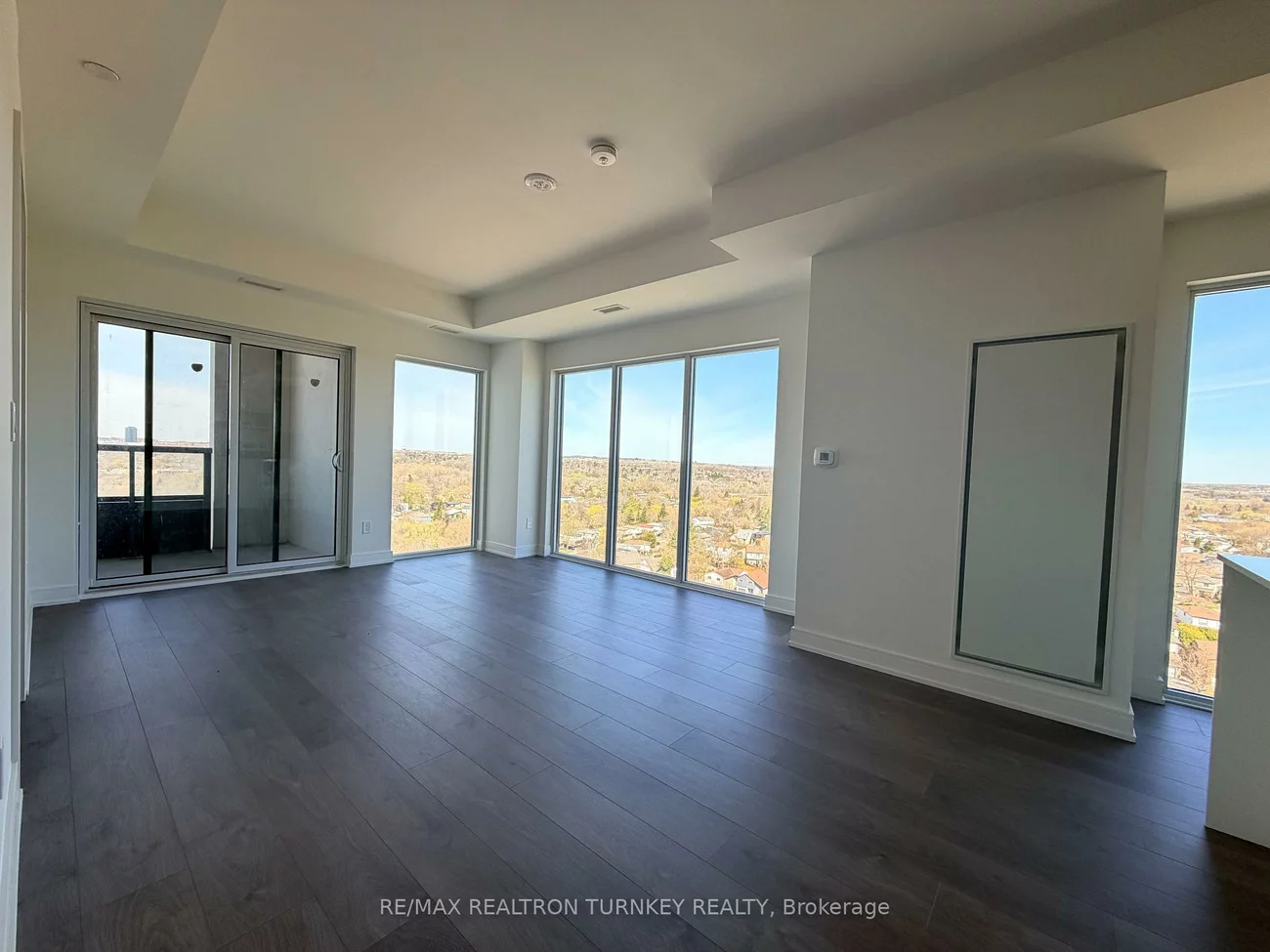 705, Davis, Huron Heights-Leslie Valley, Newmarket