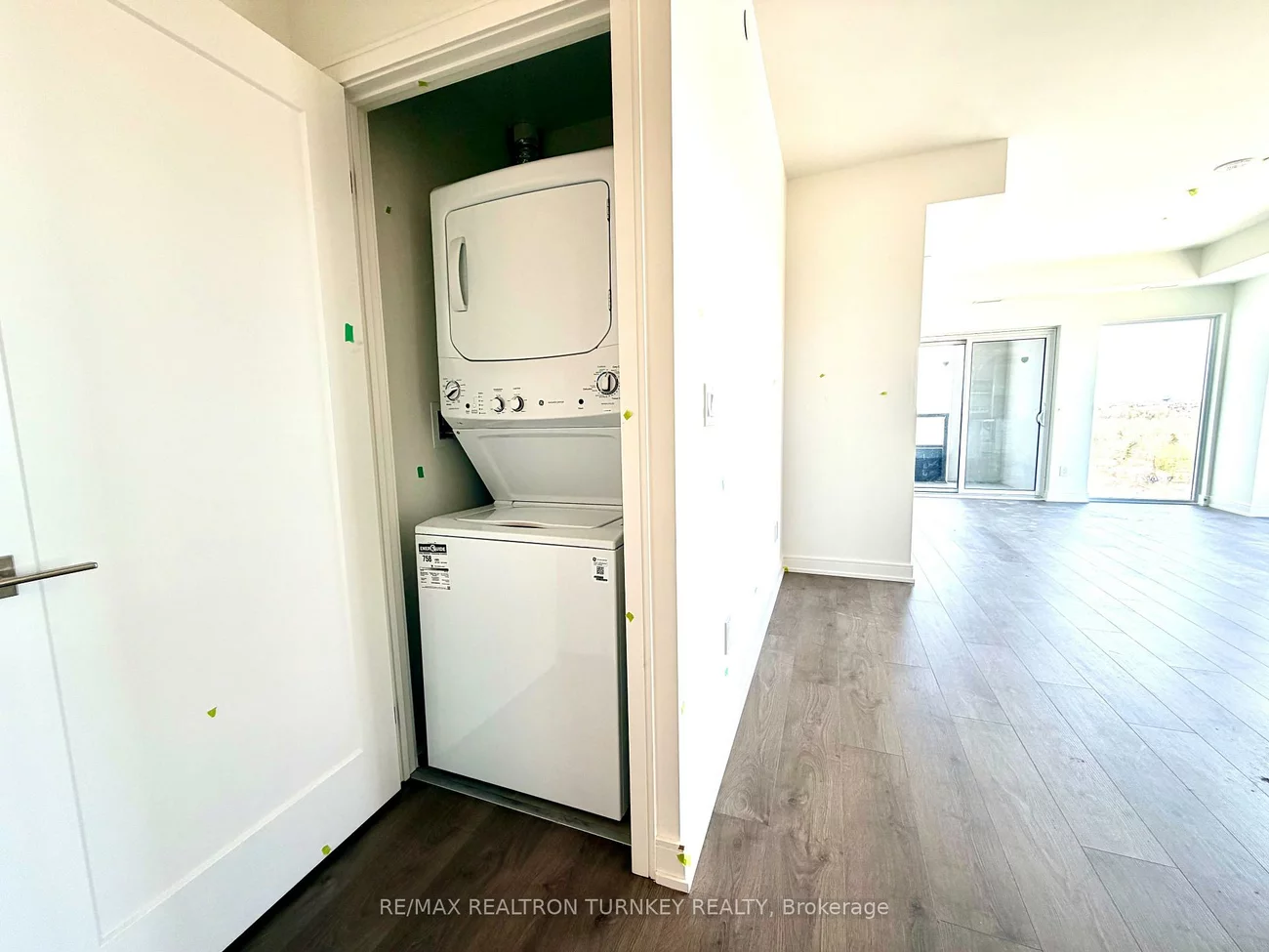 705, Davis, Huron Heights-Leslie Valley, Newmarket