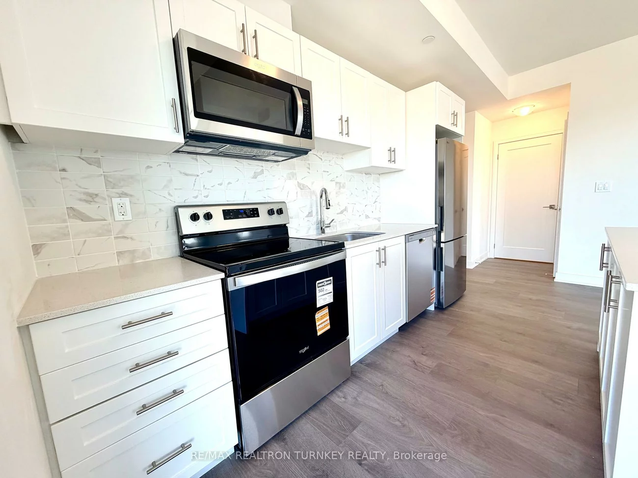 705, Davis, Huron Heights-Leslie Valley, Newmarket