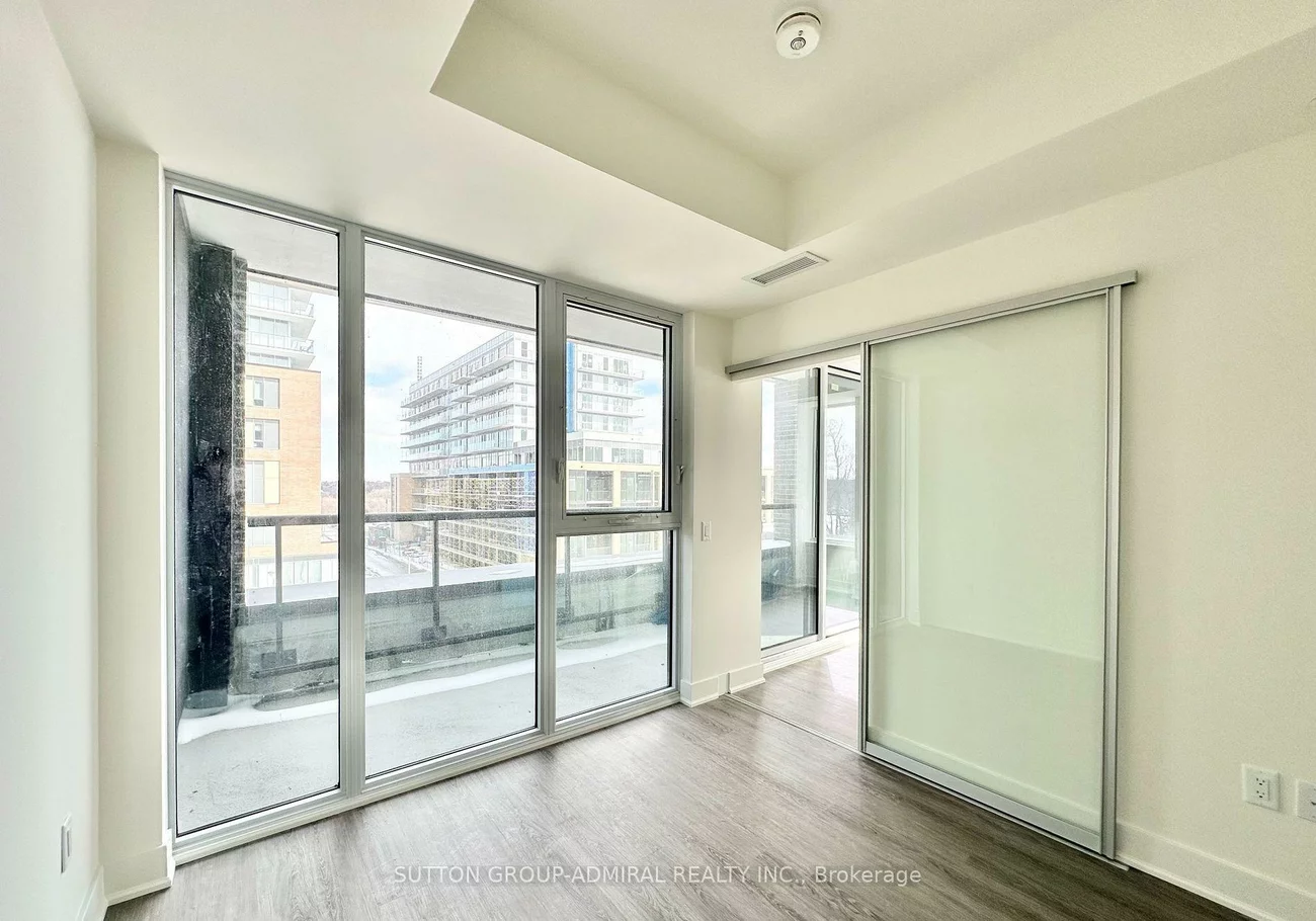 185, Deerfield, Central Newmarket, Newmarket