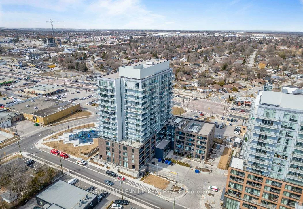 185, Deerfield, Central Newmarket, Newmarket