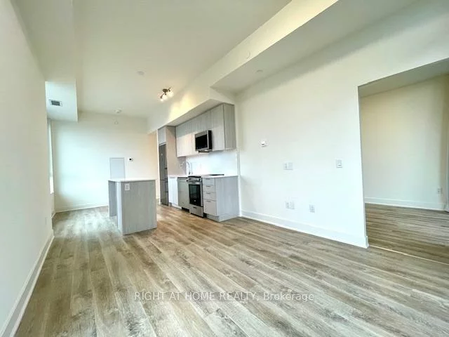 185, Deerfield, Central Newmarket, Newmarket
