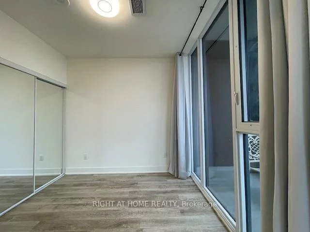 185, Deerfield, Central Newmarket, Newmarket