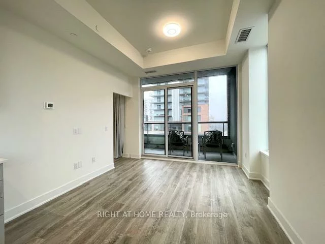 185, Deerfield, Central Newmarket, Newmarket