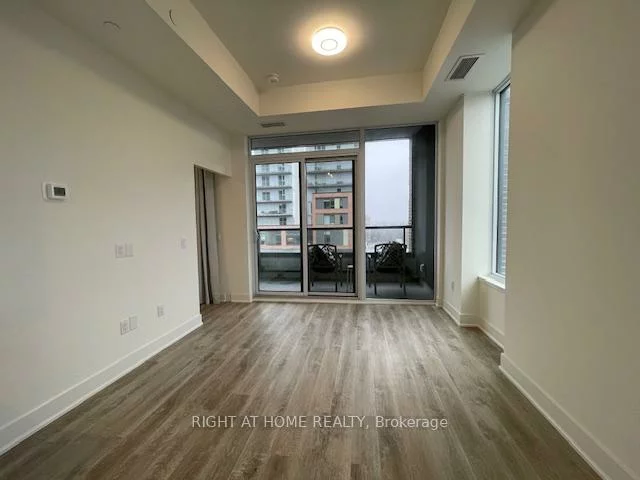 185, Deerfield, Central Newmarket, Newmarket