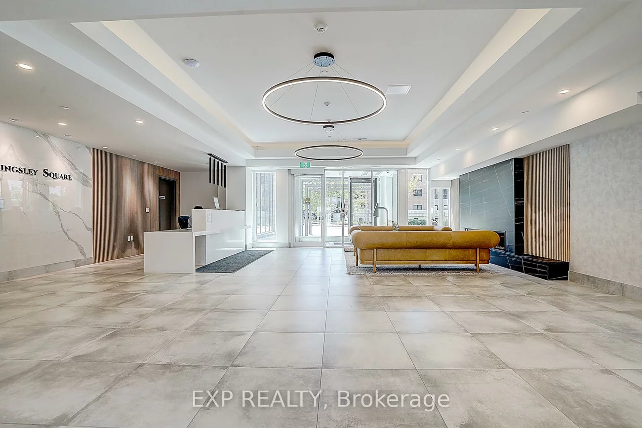 715, Davis, Huron Heights-Leslie Valley, Newmarket