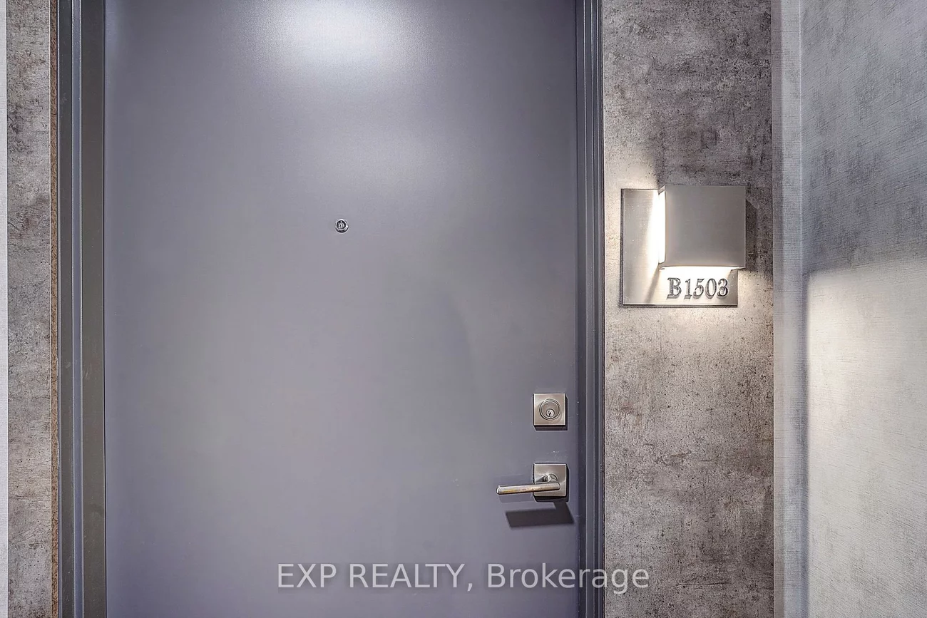 715, Davis, Huron Heights-Leslie Valley, Newmarket