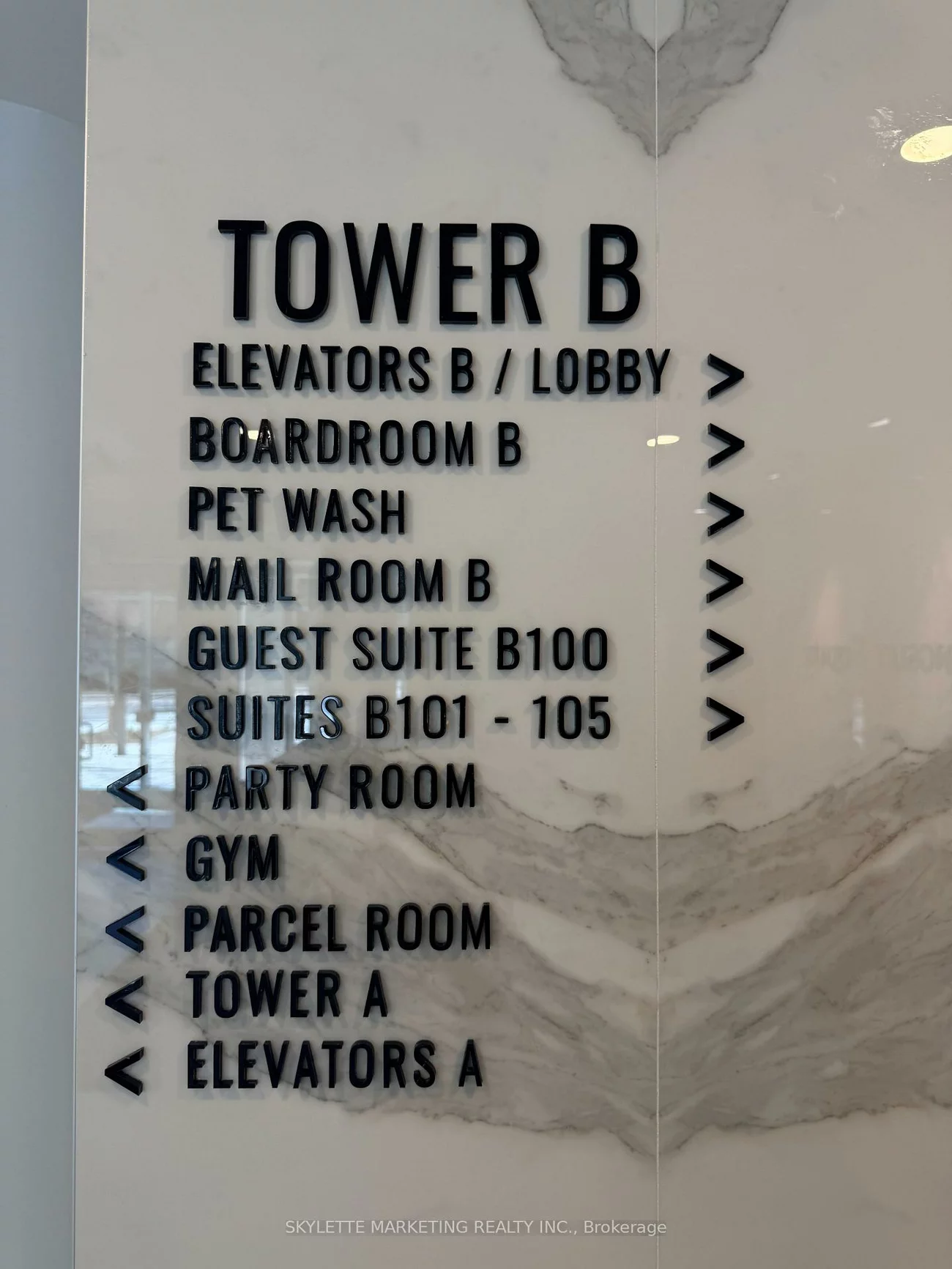 705, Davis, Huron Heights-Leslie Valley, Newmarket