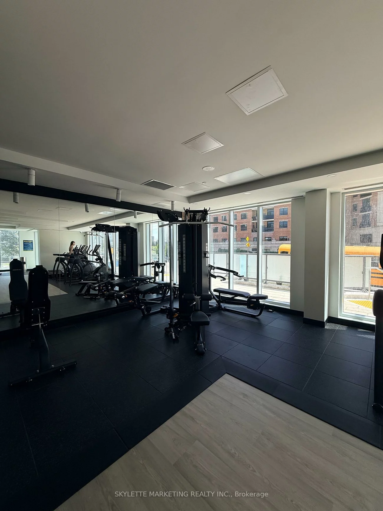 705, Davis, Huron Heights-Leslie Valley, Newmarket