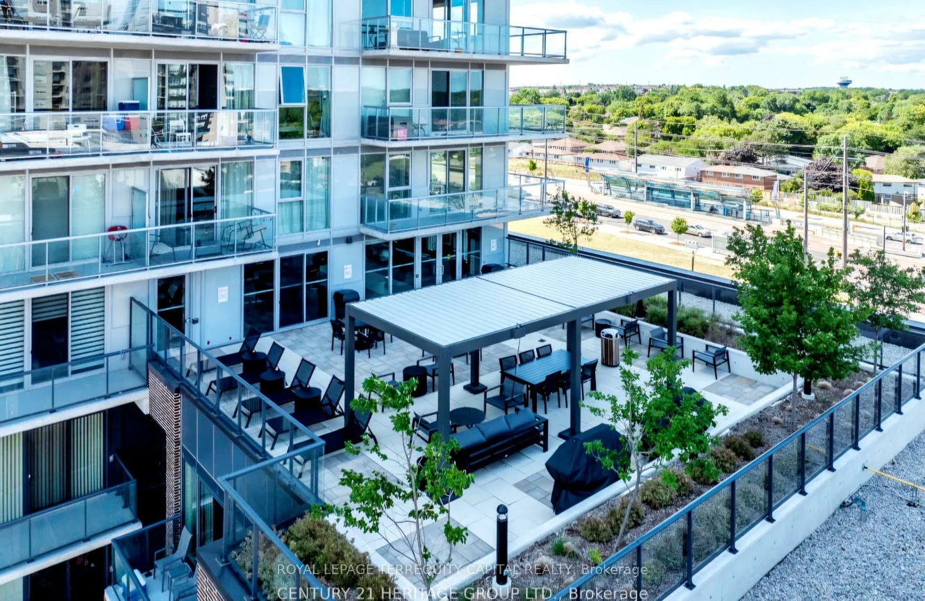 185, Deerfield, Central Newmarket, Newmarket