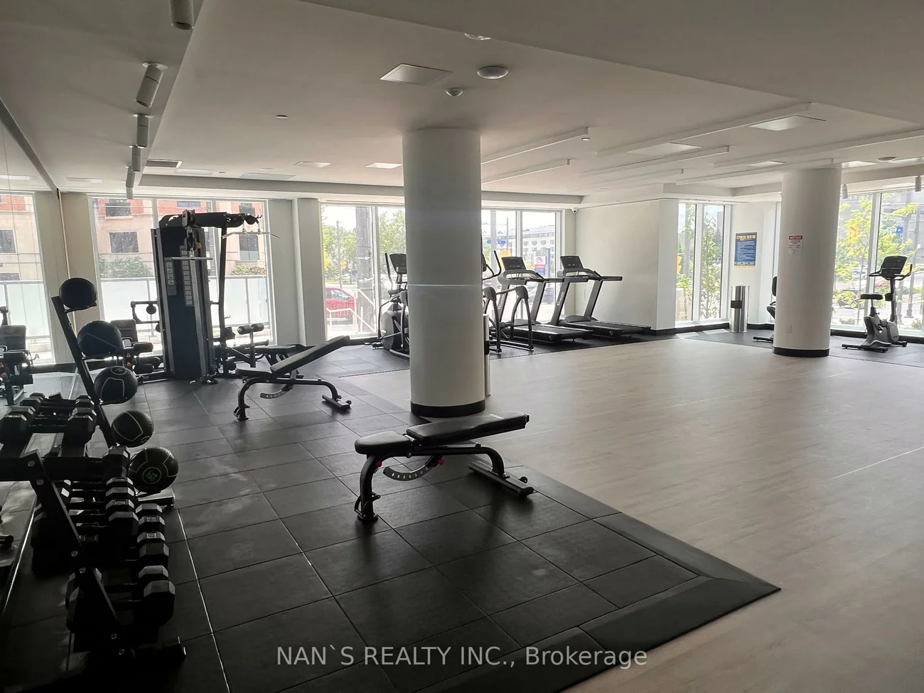 715, Davis, Huron Heights-Leslie Valley, Newmarket