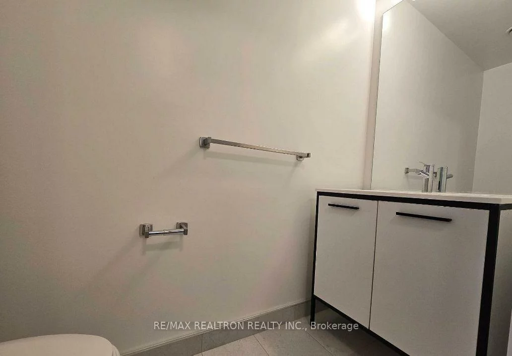 185, Deerfield, Central Newmarket, Newmarket
