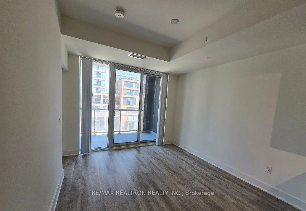 185, Deerfield, Central Newmarket, Newmarket