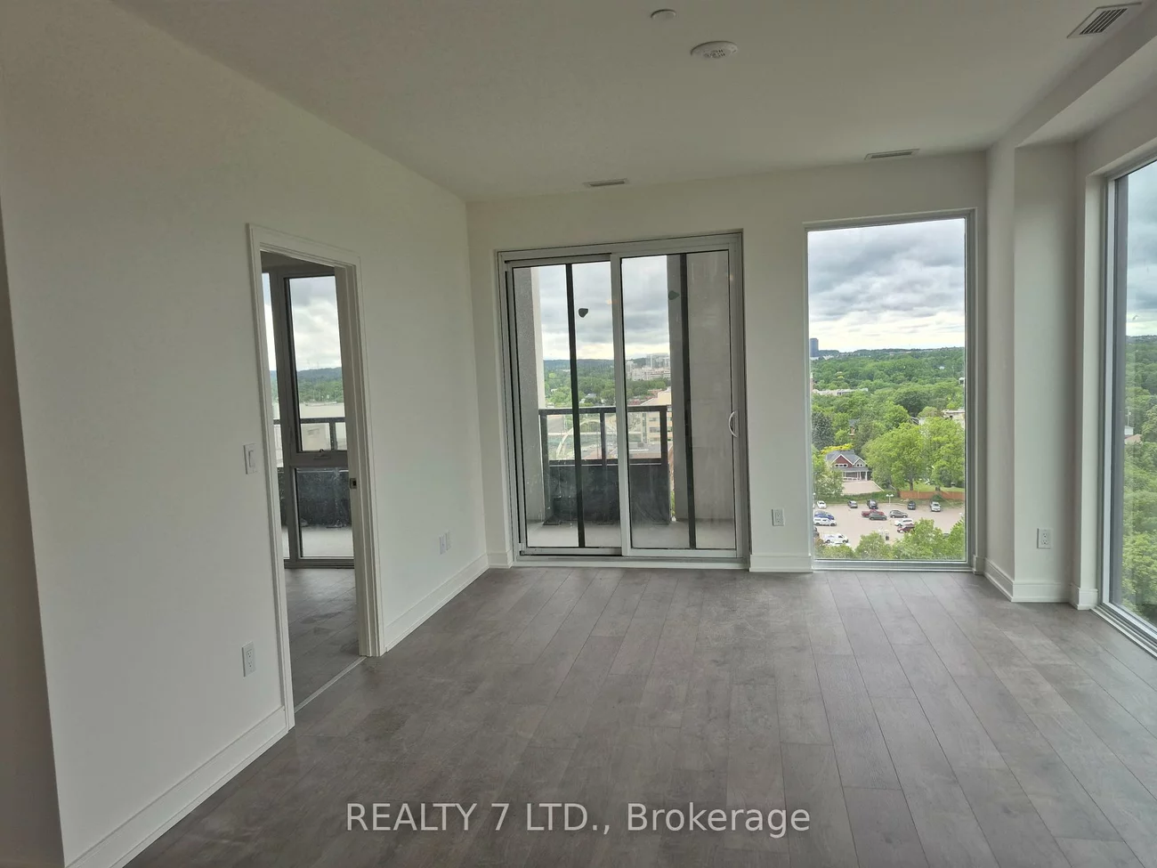 705, Davis, Huron Heights-Leslie Valley, Newmarket
