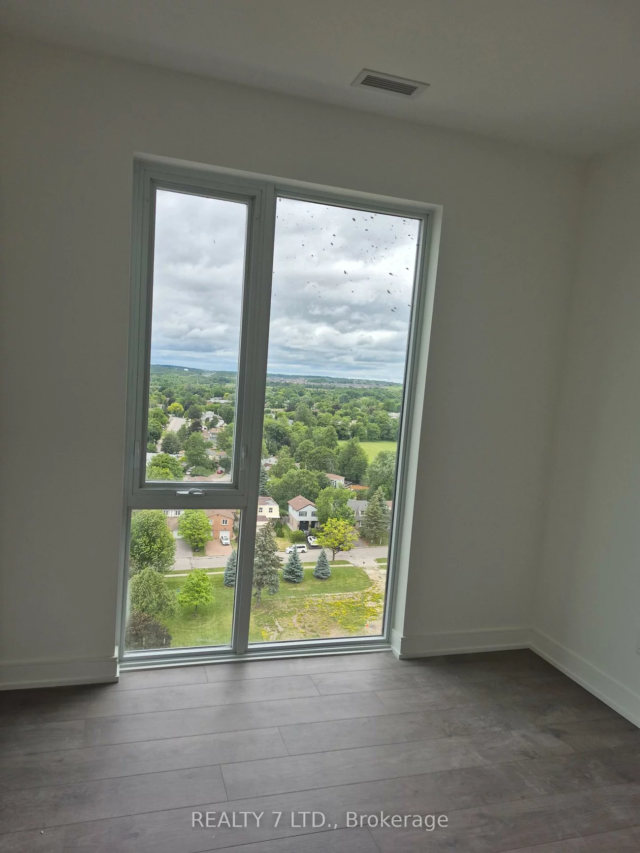 705, Davis, Huron Heights-Leslie Valley, Newmarket
