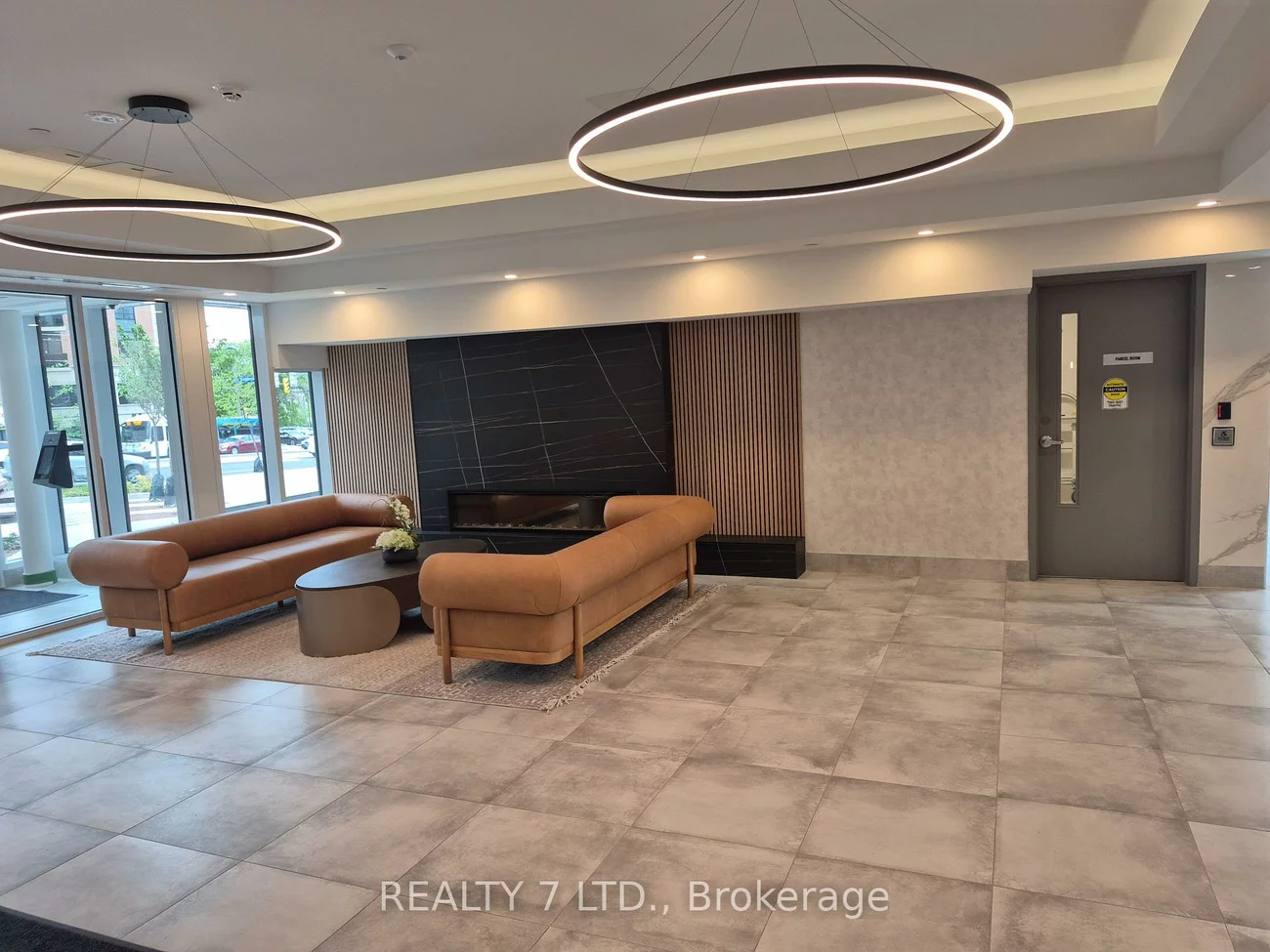 705, Davis, Huron Heights-Leslie Valley, Newmarket