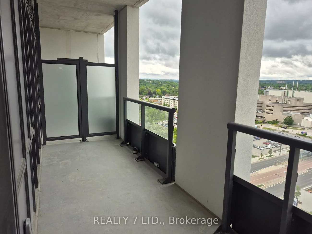 705, Davis, Huron Heights-Leslie Valley, Newmarket