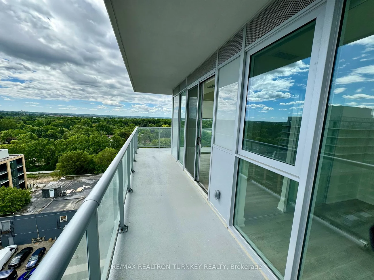 185, Deerfield, Central Newmarket, Newmarket