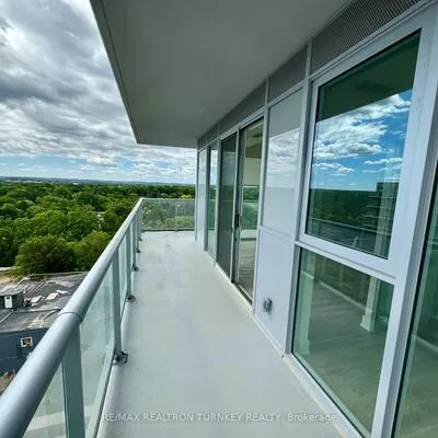 185, Deerfield, Central Newmarket, Newmarket