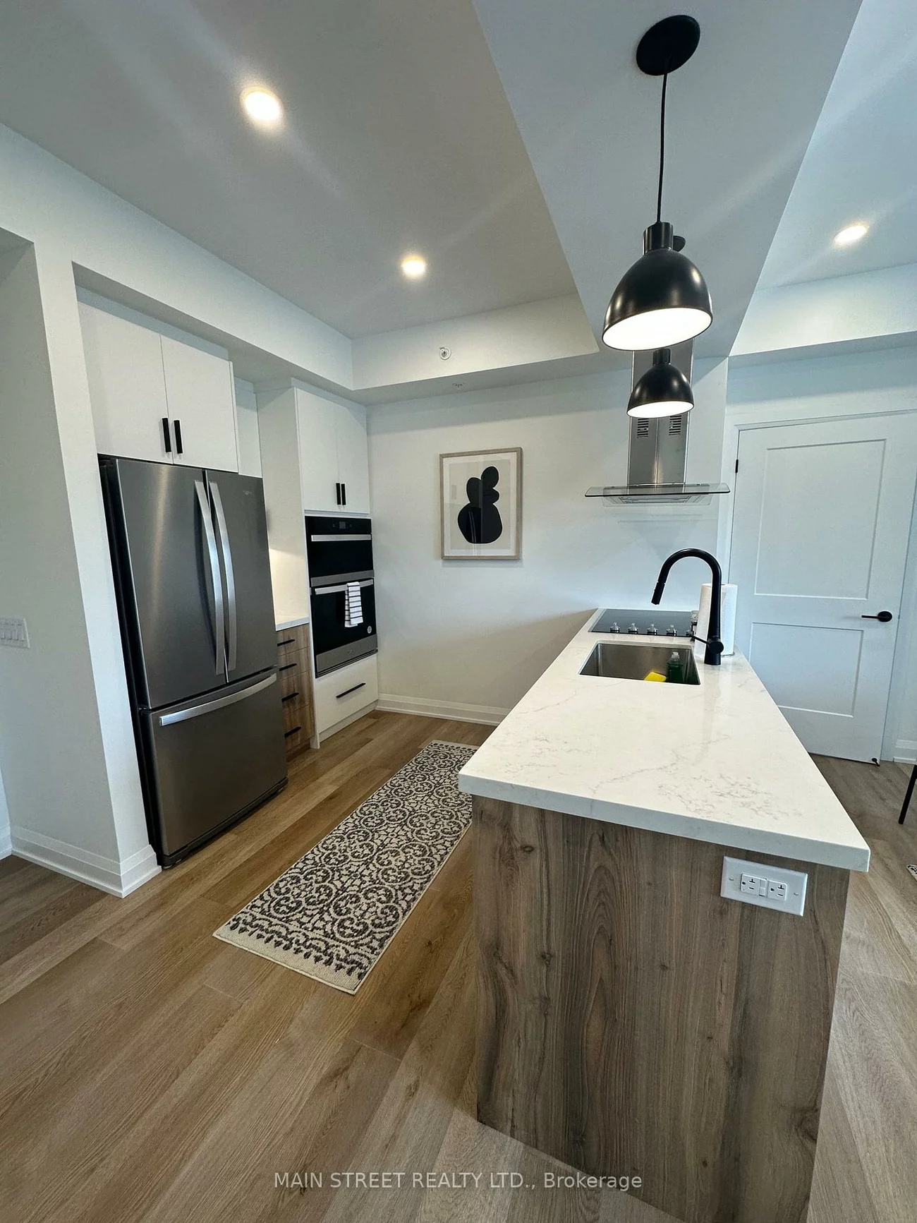 49, Charles, Central Newmarket, Newmarket