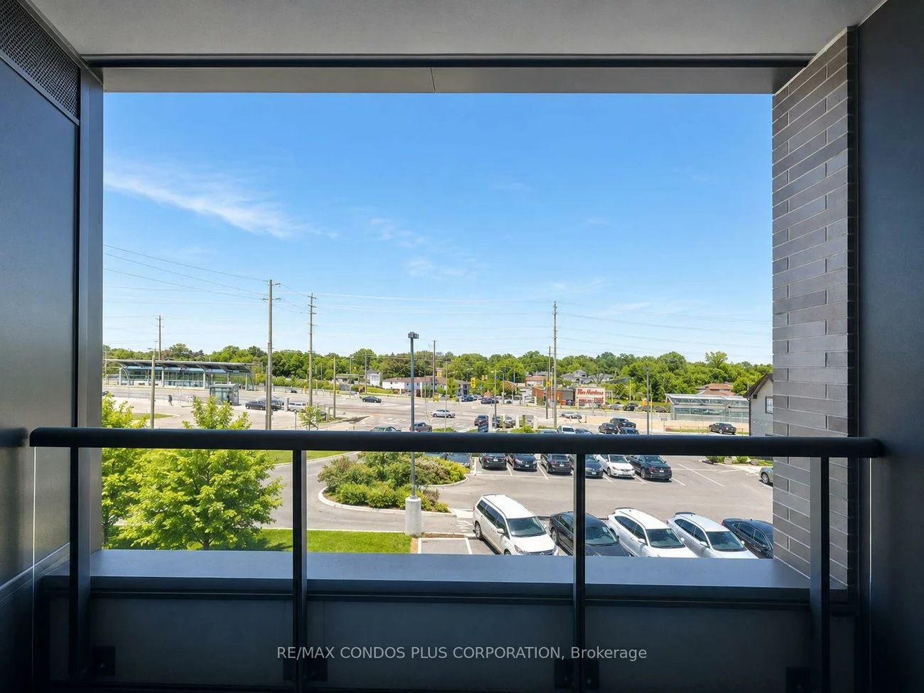 185, Deerfield, Central Newmarket, Newmarket