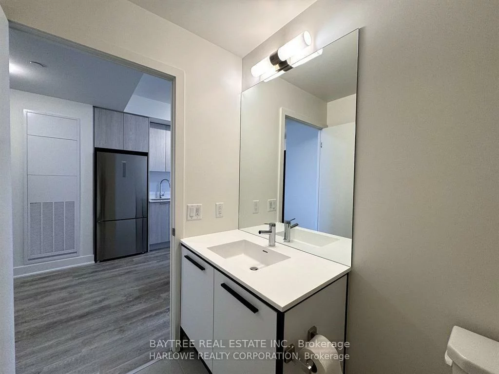 185, Deerfield, Central Newmarket, Newmarket