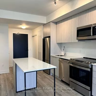 185, Deerfield, Central Newmarket, Newmarket