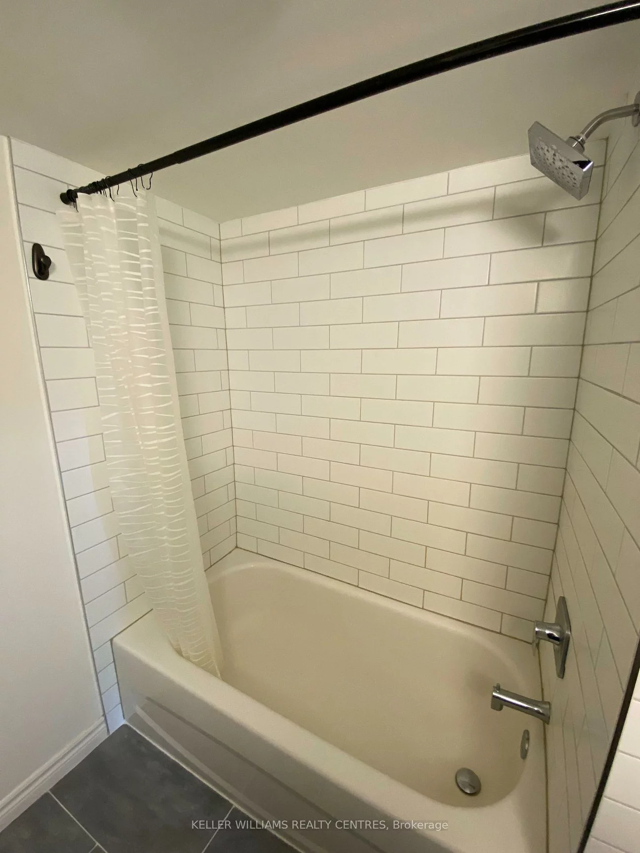 115, Main, Central Newmarket, Newmarket