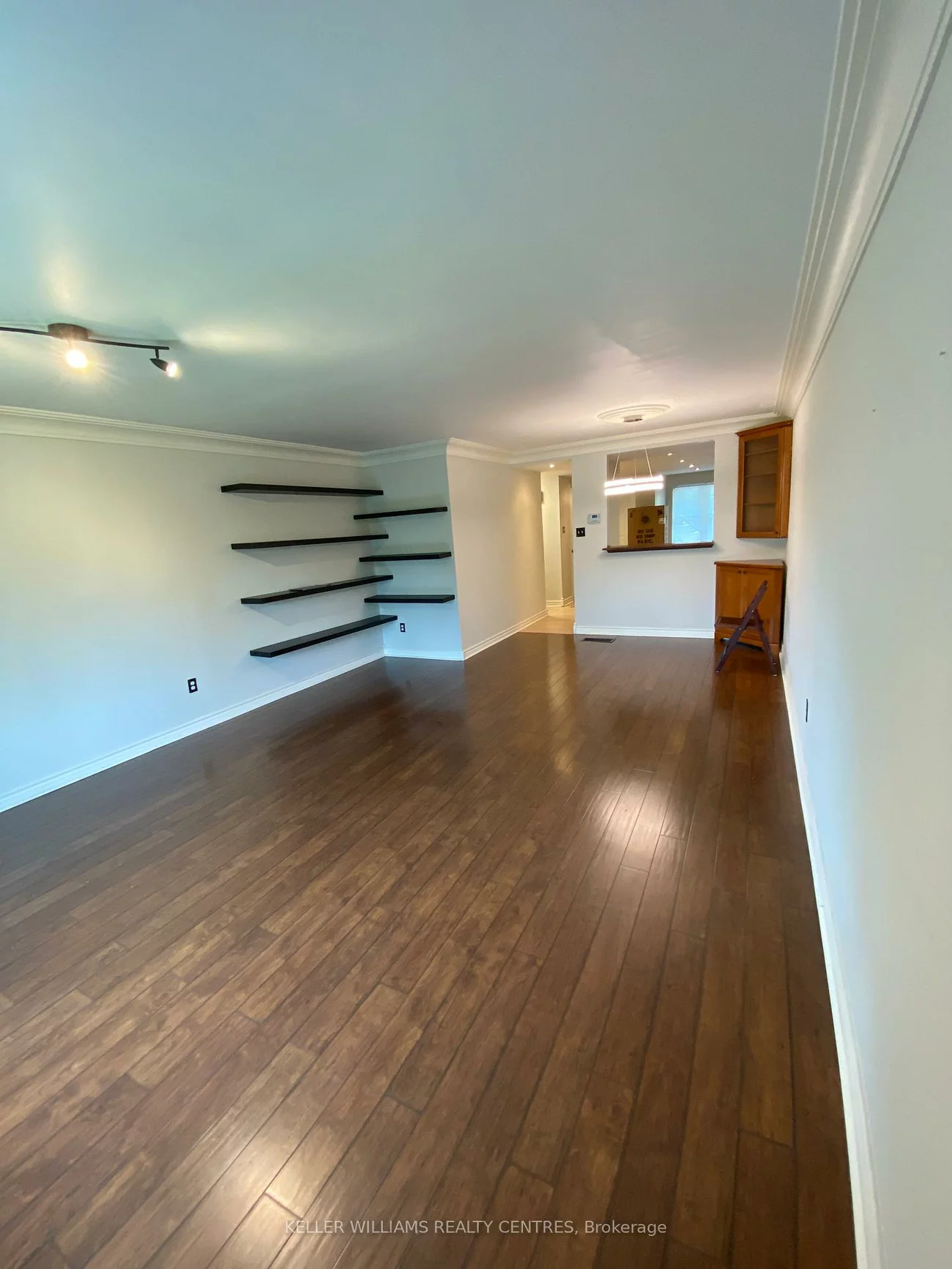 115, Main, Central Newmarket, Newmarket
