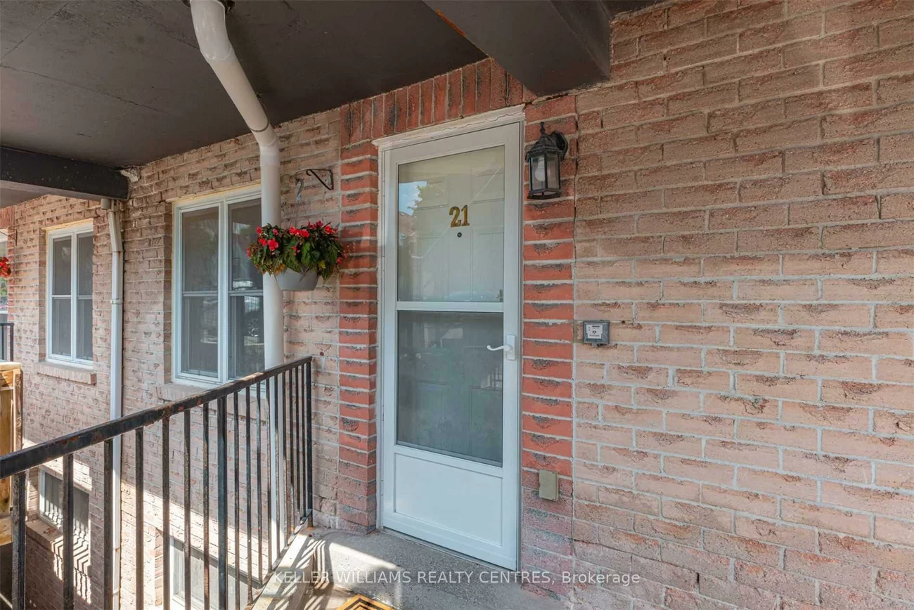 115, Main, Central Newmarket, Newmarket