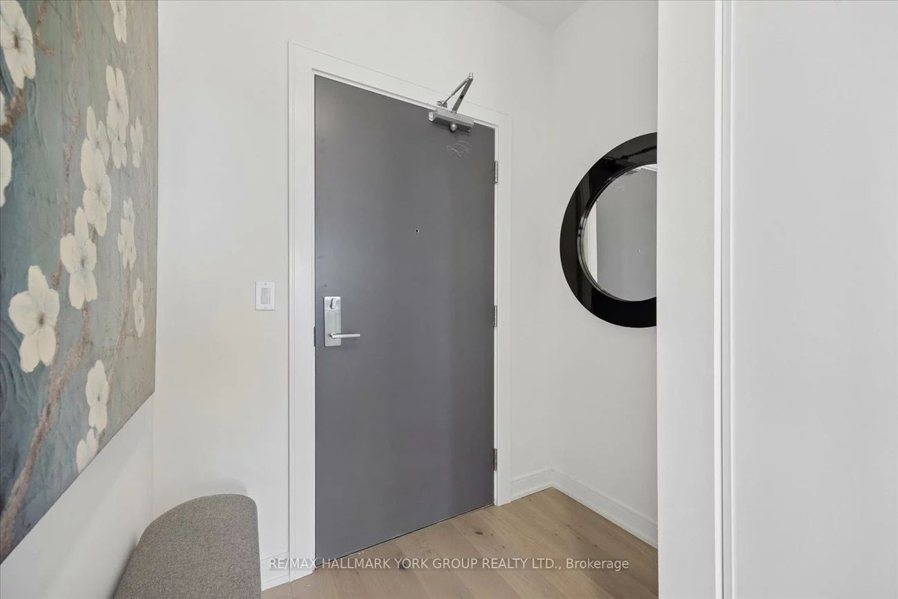 705, Davis, Huron Heights-Leslie Valley, Newmarket
