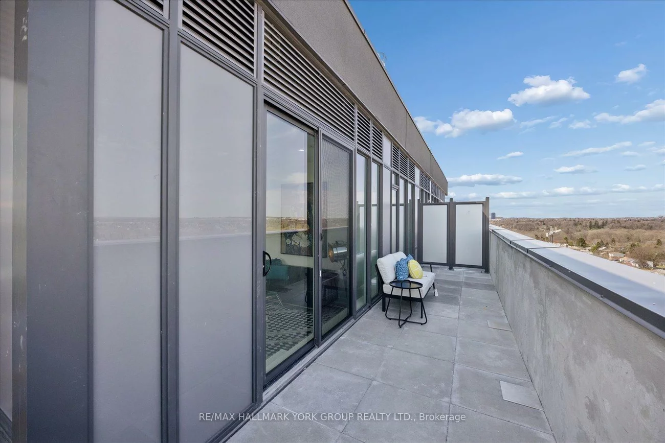 705, Davis, Huron Heights-Leslie Valley, Newmarket