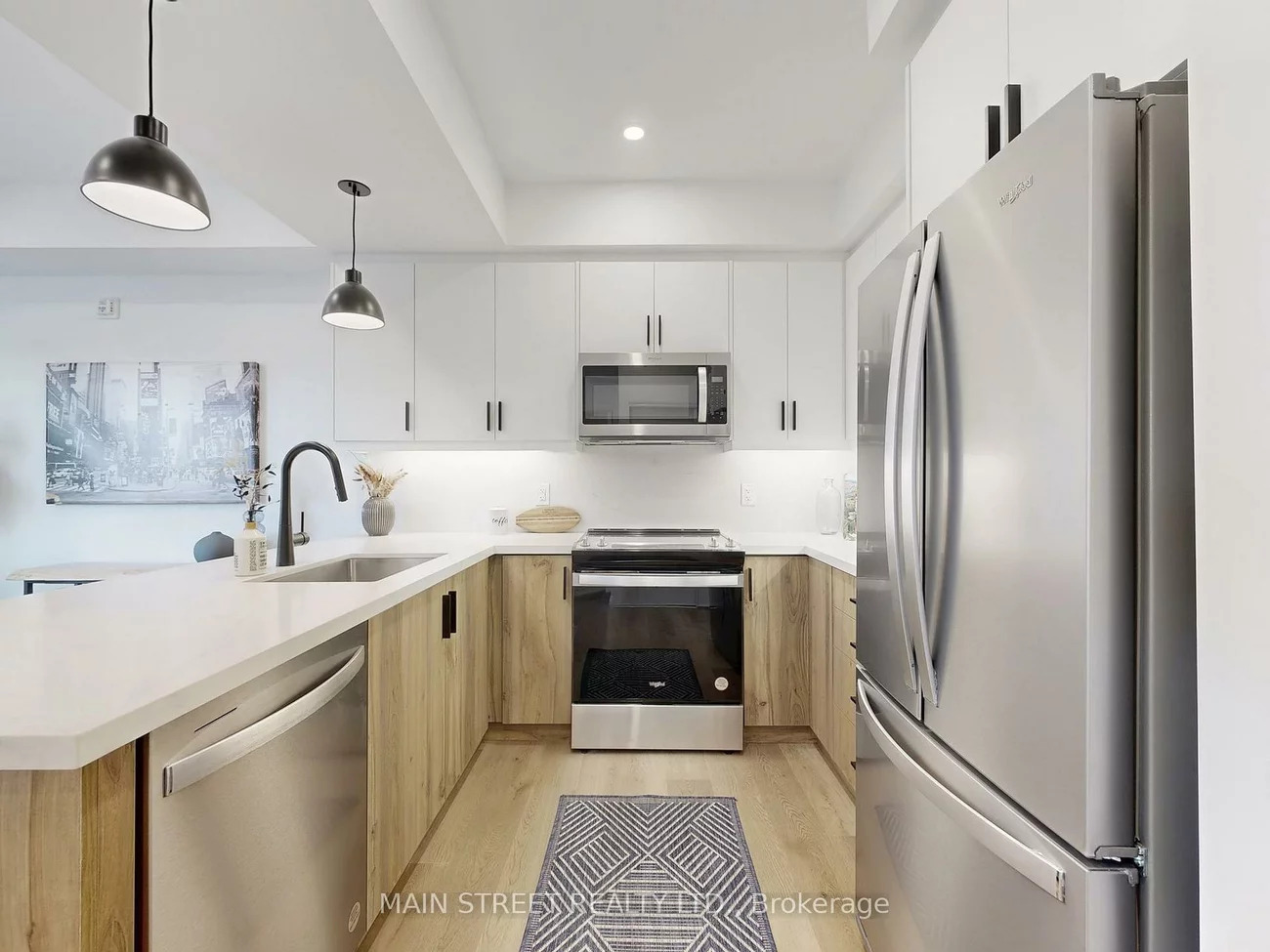 49, Charles, Central Newmarket, Newmarket