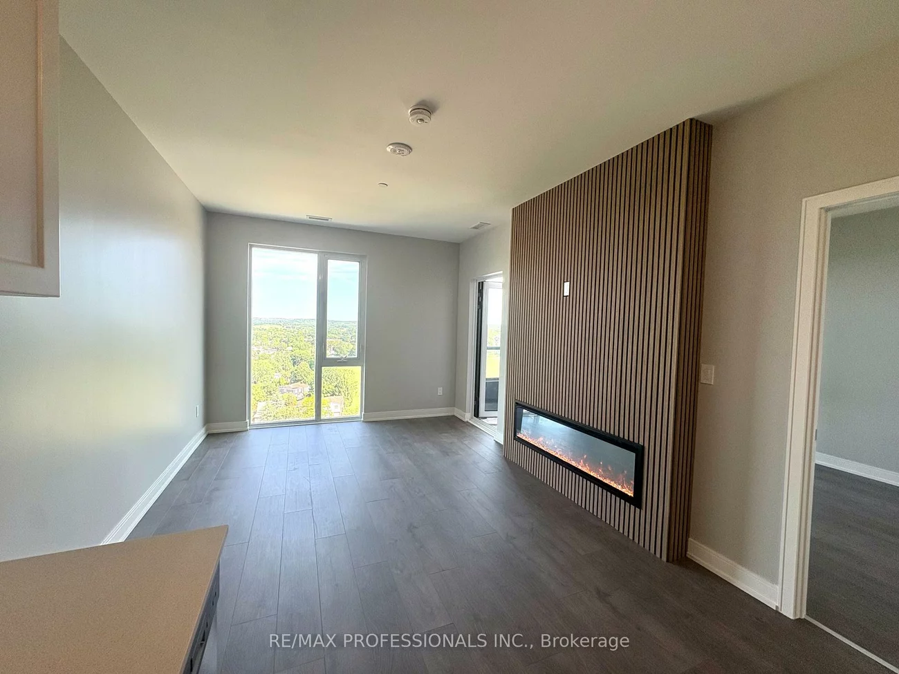 705, Davis, Huron Heights-Leslie Valley, Newmarket