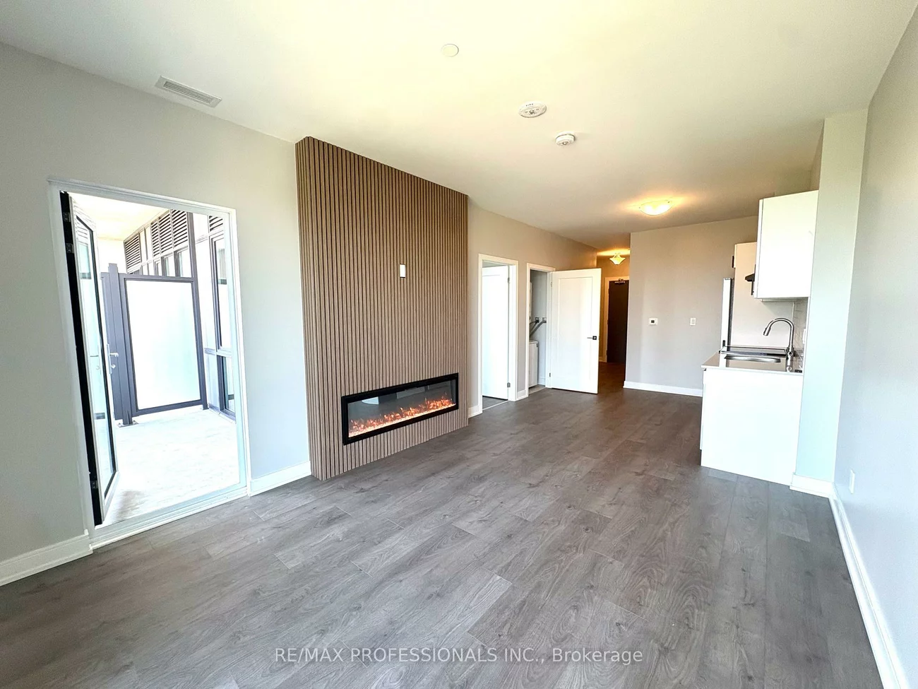 705, Davis, Huron Heights-Leslie Valley, Newmarket