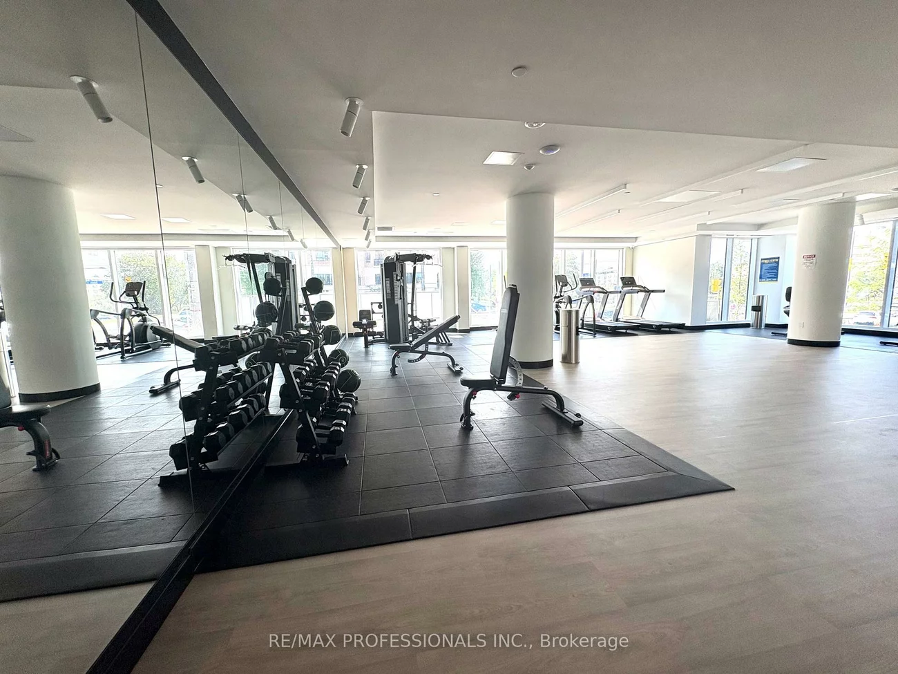 705, Davis, Huron Heights-Leslie Valley, Newmarket