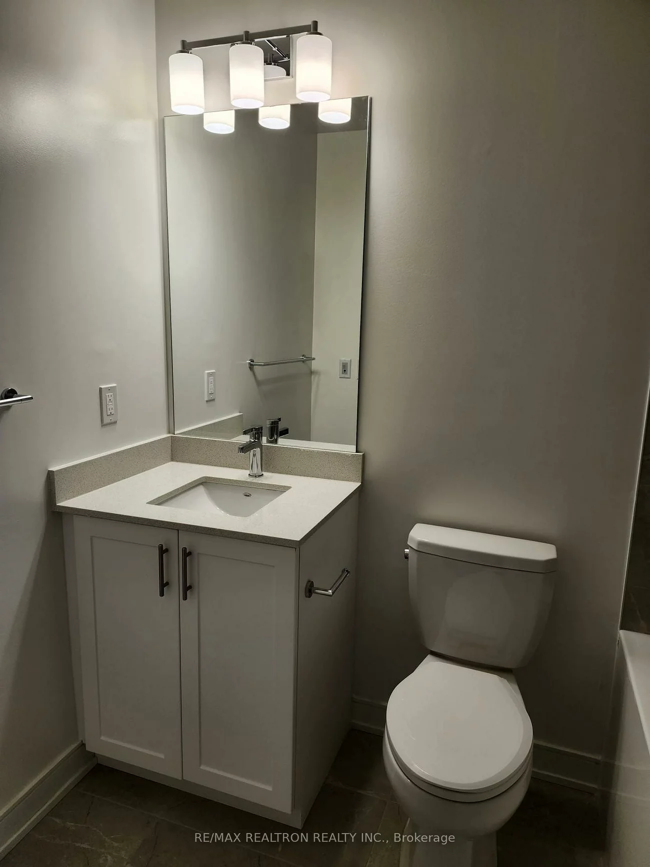 705, Davis, Huron Heights-Leslie Valley, Newmarket