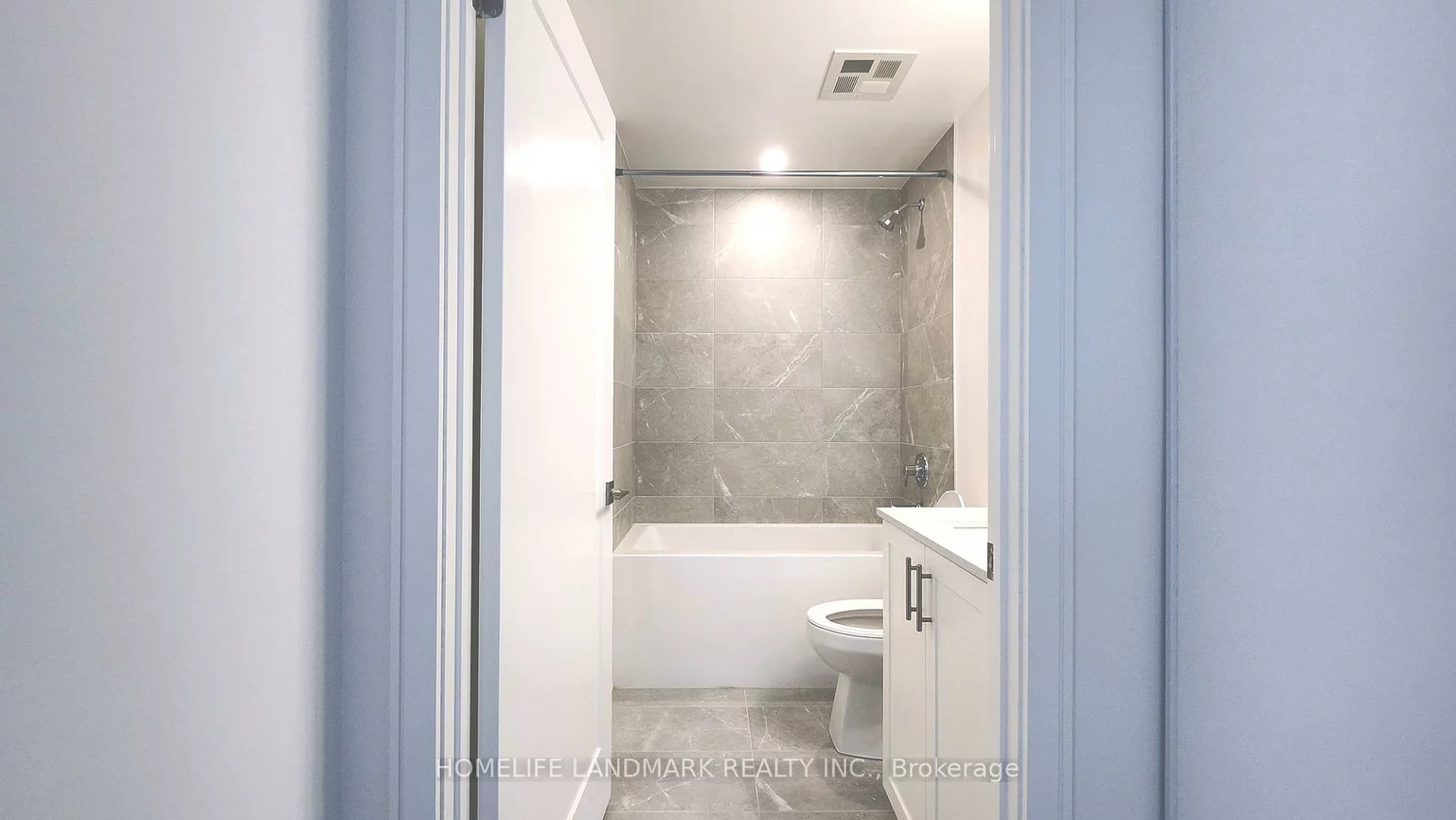 715, DAVIS, Huron Heights-Leslie Valley, Newmarket