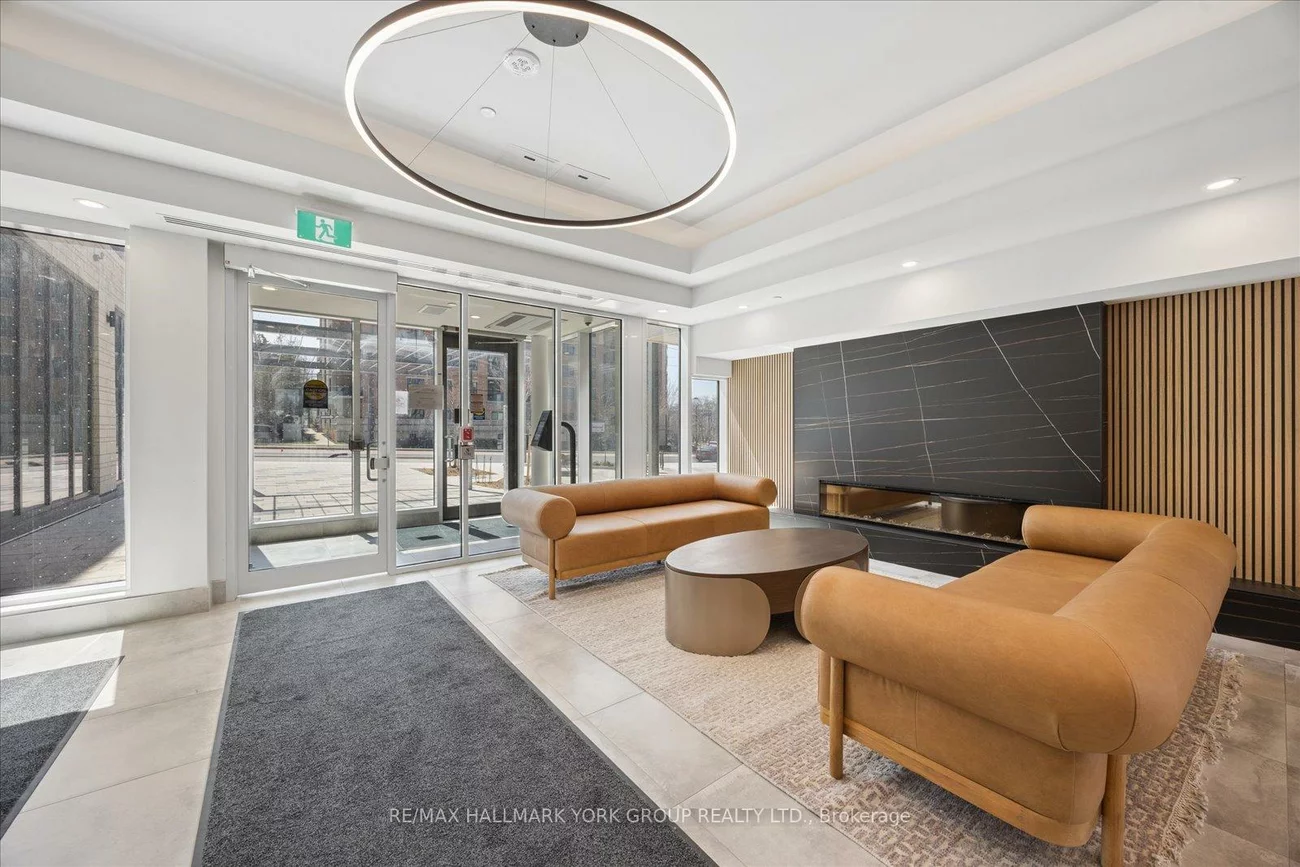 705, Davis, Huron Heights-Leslie Valley, Newmarket