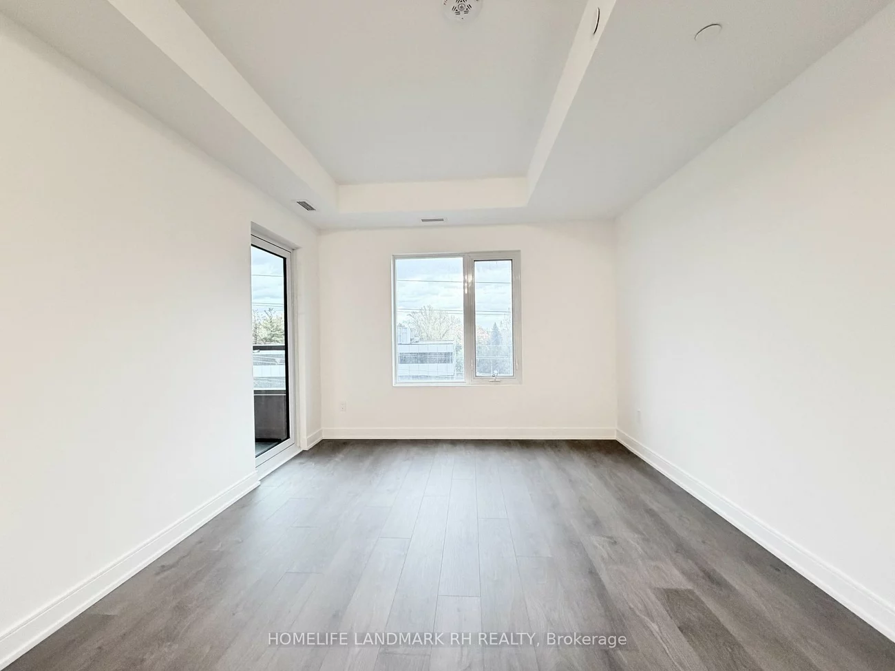 715, Davis, Huron Heights-Leslie Valley, Newmarket
