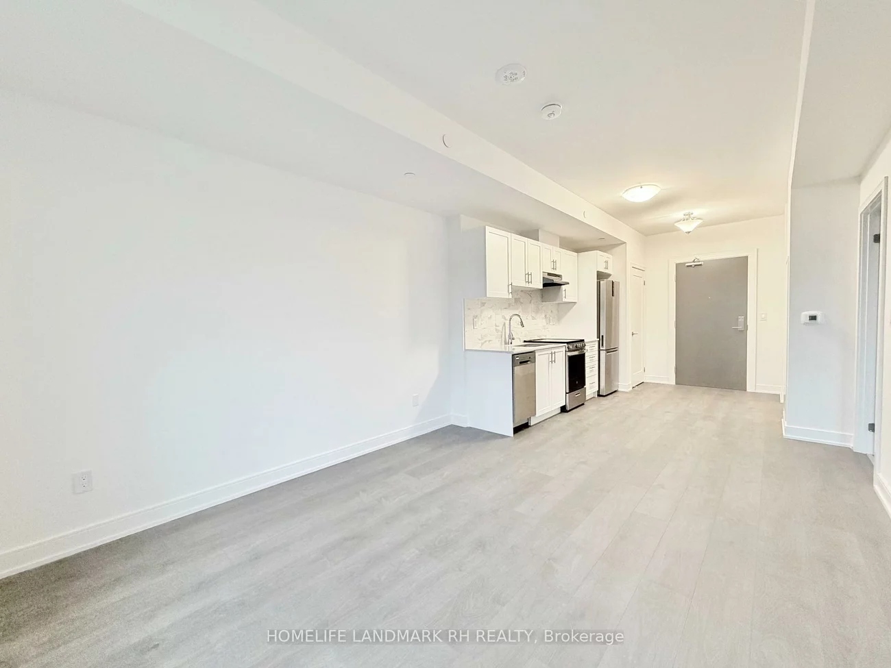 715, Davis, Huron Heights-Leslie Valley, Newmarket