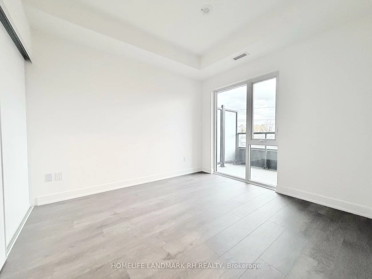 715, Davis, Huron Heights-Leslie Valley, Newmarket