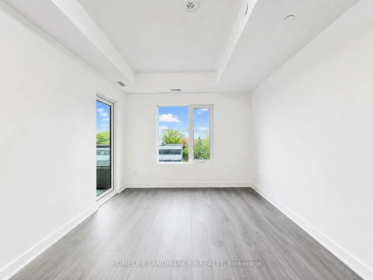 715, Davis, Huron Heights-Leslie Valley, Newmarket
