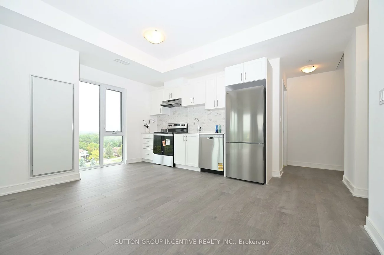 705, Davis, Huron Heights-Leslie Valley, Newmarket