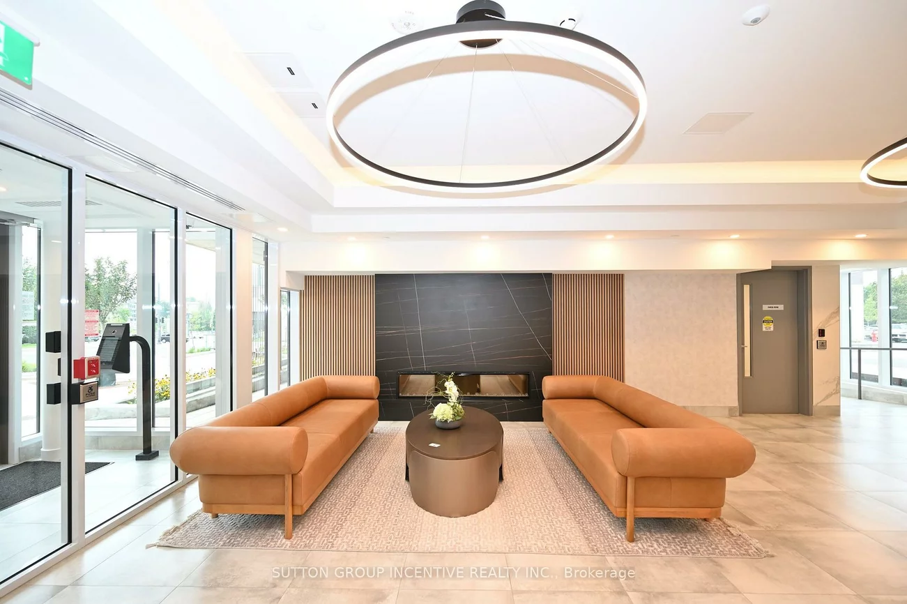 705, Davis, Huron Heights-Leslie Valley, Newmarket