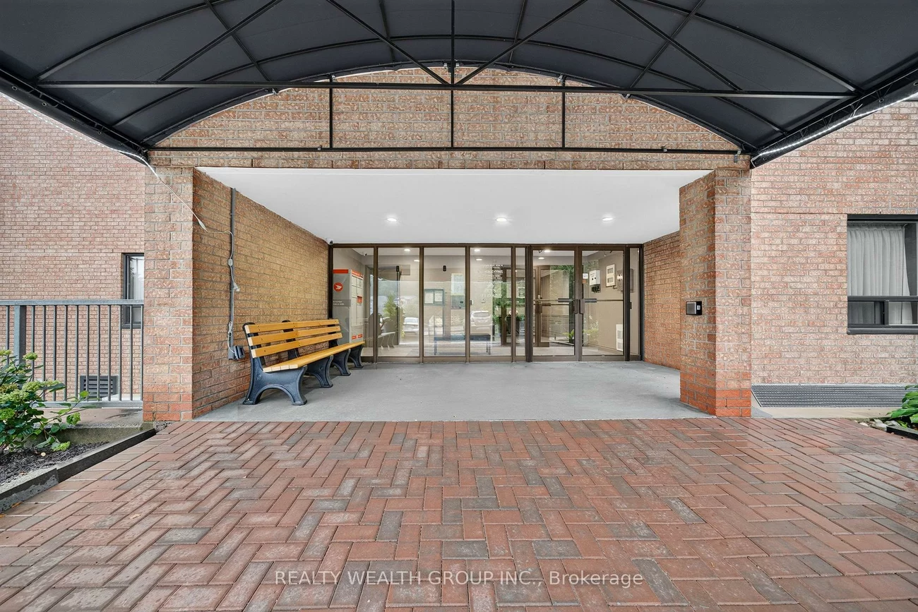 155, Main, Bristol-London, Newmarket