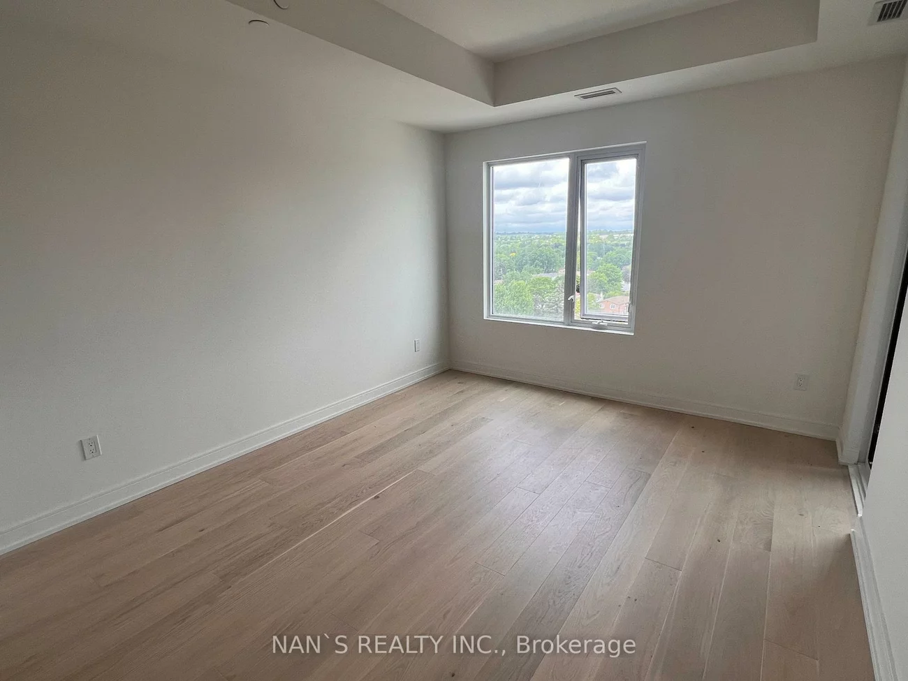 715, Davis, Huron Heights-Leslie Valley, Newmarket