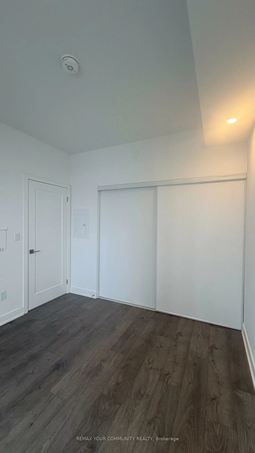 705, Davis, Huron Heights-Leslie Valley, Newmarket