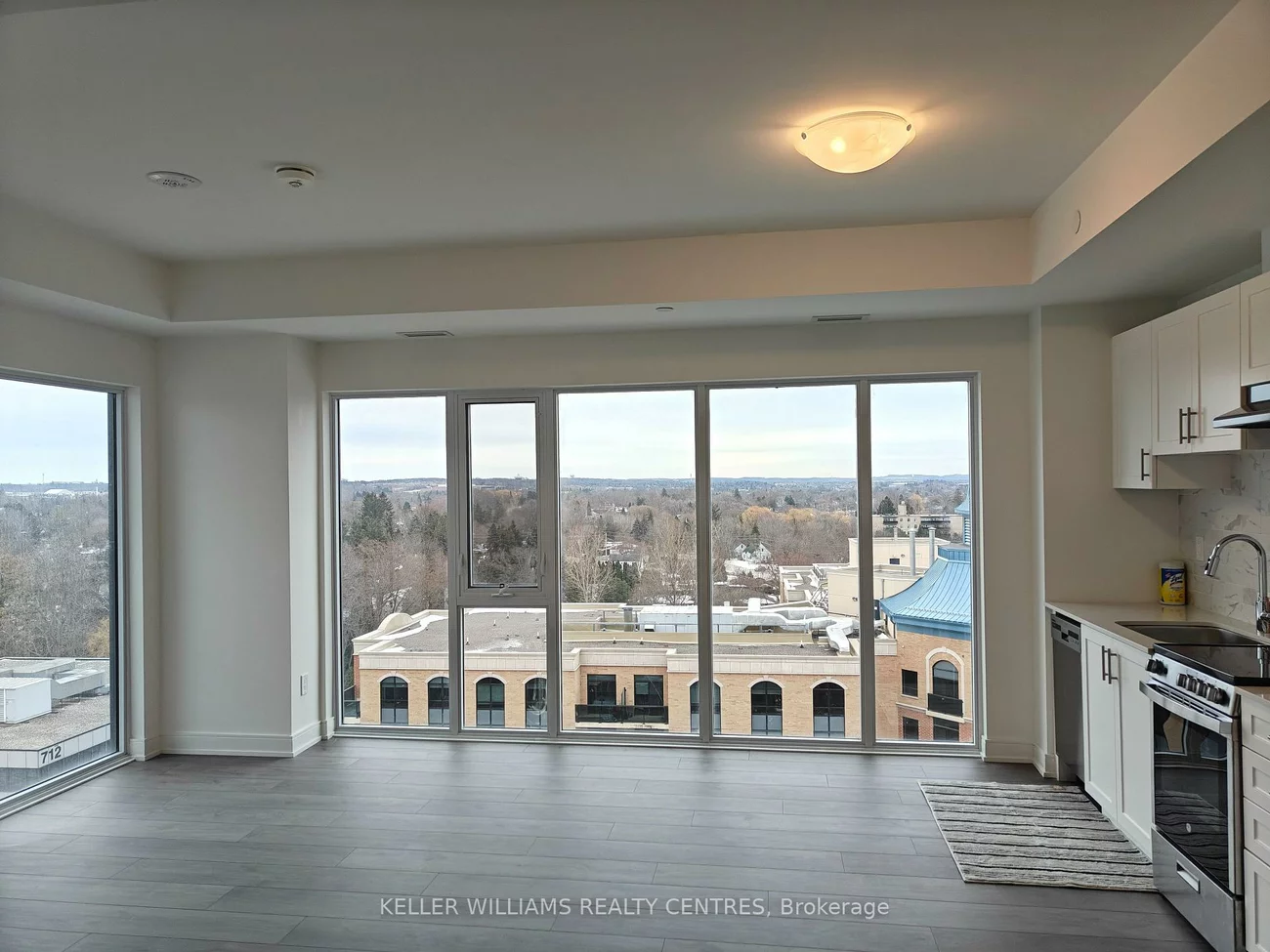 705, Davis, Huron Heights-Leslie Valley, Newmarket