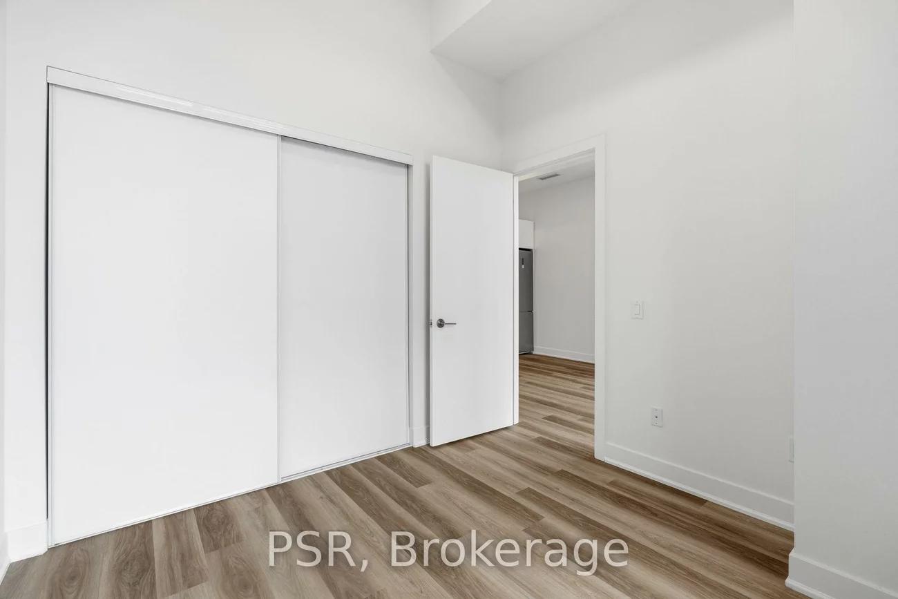 200, Deerfield, Central Newmarket, Newmarket